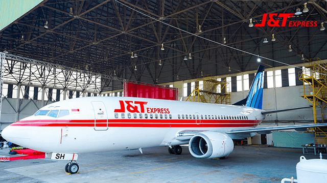 J&T Express ra mắt máy bay chở hàng riêng, nâng tầm quy mô và uy tín dịch vụ